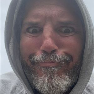 Meet your Posher, Jeffrey